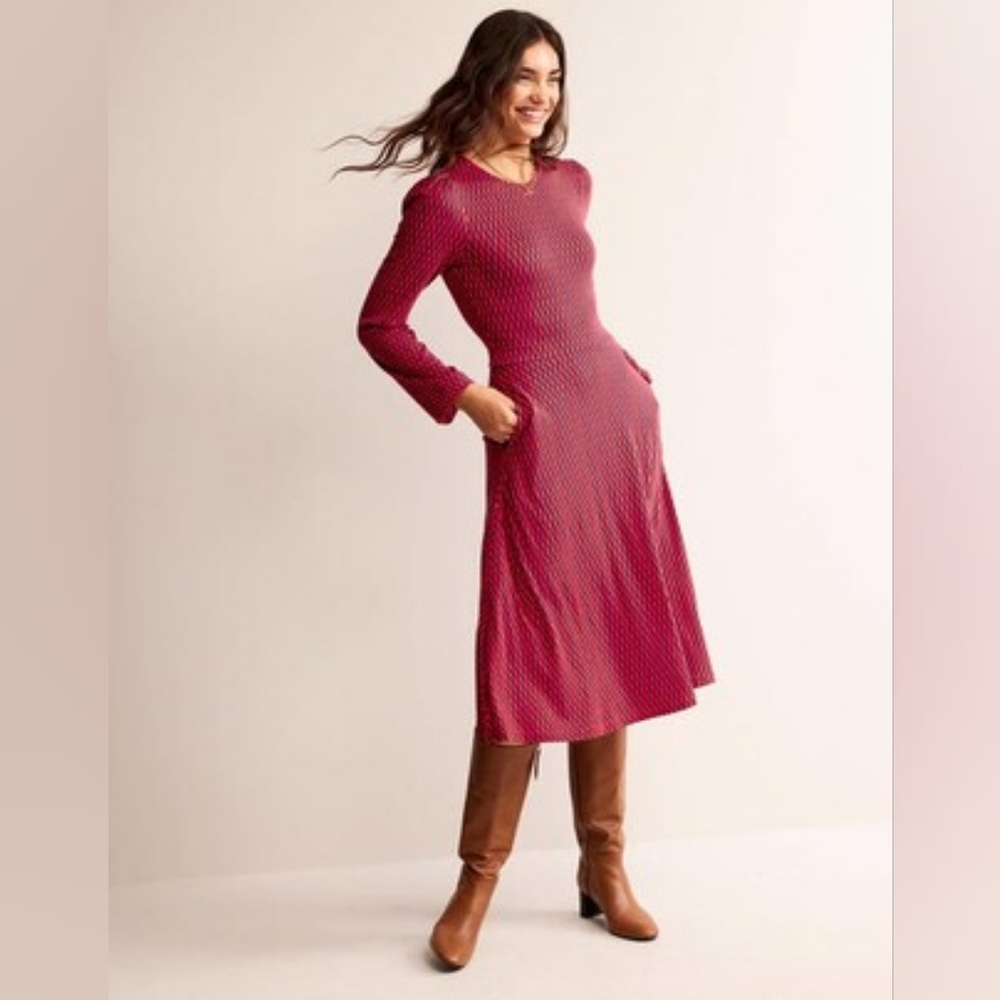 Boden 10L Geometric Red and Navy Long Sleeve Dress